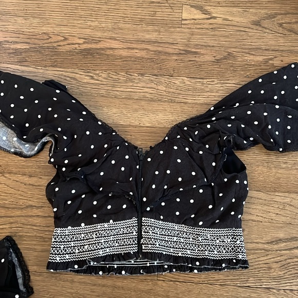 Alice + Olivia Two Piece Polka Dot Set - Picture 13 of 13